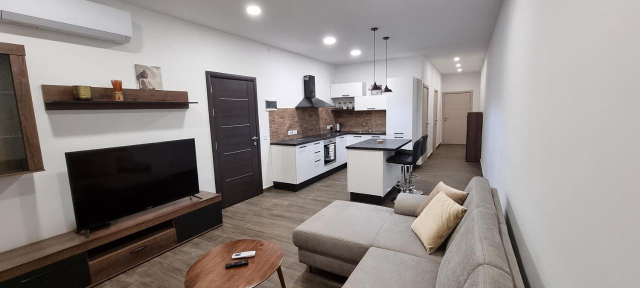 Enjoy And Relax Apartment Mosta Exterior foto